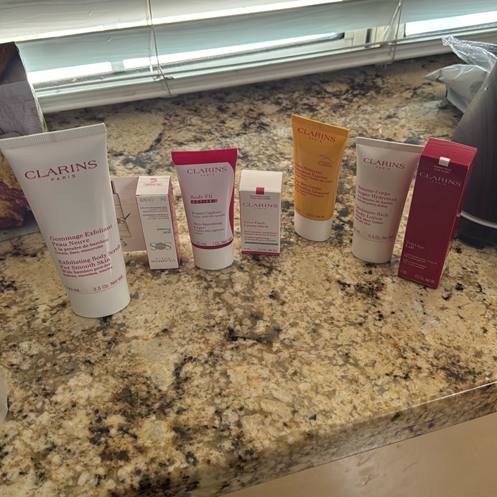 Clarins bundle